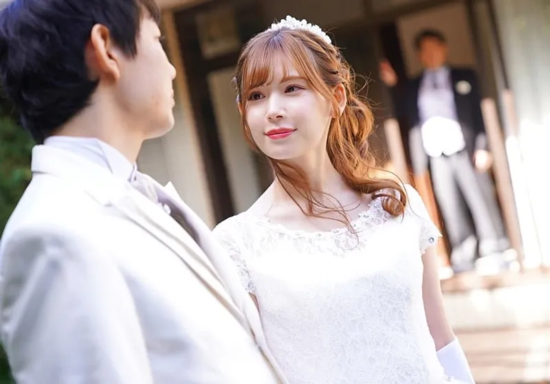 Bố ông xã địt bạn gái của con trai ngay sau lễ cưới của con trai