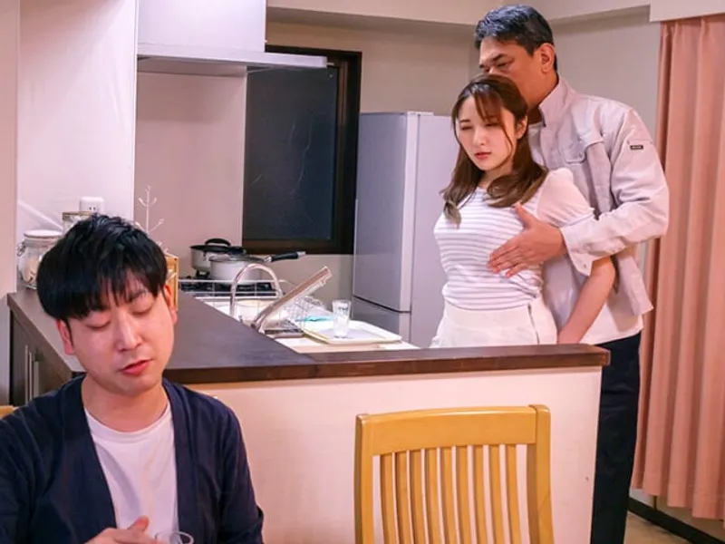 Gã chồng yếu sinh lý, bà xã tìm đến ông anh hàng xóm cậu bé to